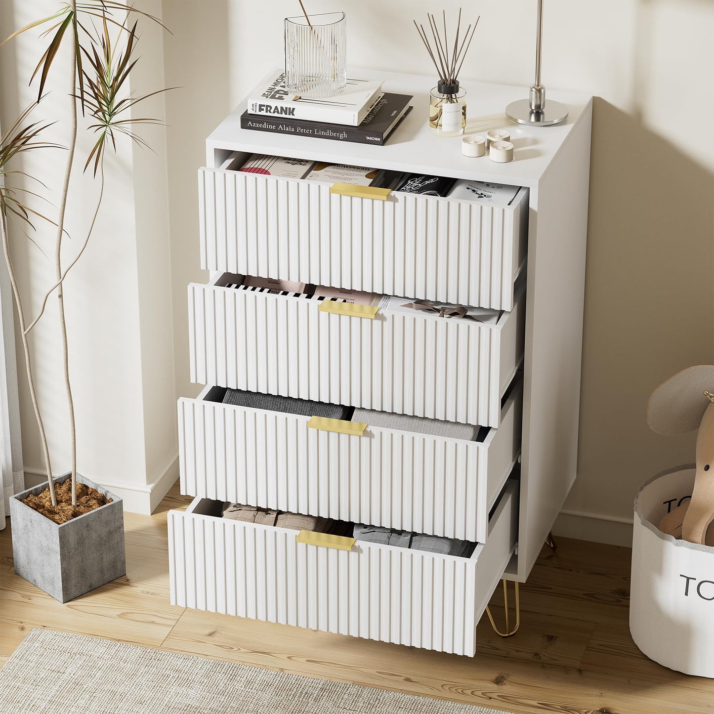 Furniway White Dresser for Bedroom, Modern Wide Dresser with Gold Pulls and 4 Drawers for Bedroom, Closets, 15.7" D x 23.6" W x 37.4" H